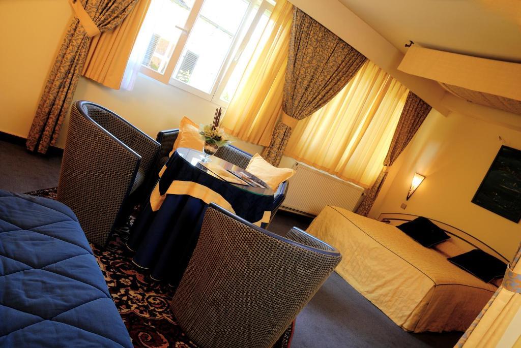 Les Reflets Jaunes Hotel 3*
